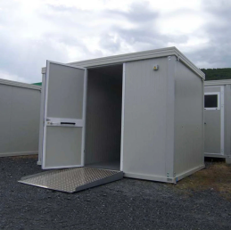 BLOQUE SANITARIO PMR NUEVO CON WC PMR, LAVABO PMR, WC ESTÁNDAR Y LAVAMANOS