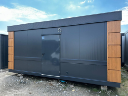 CONTENEDOR SANITARIO EQUIPADO CON 4x INODOROS / 1x URINARIO / 3x LAVABOS