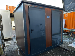 CONTENEDOR SANITARIO DOBLE 2 CABINAS DE INODORO / INODORO + URINARIO