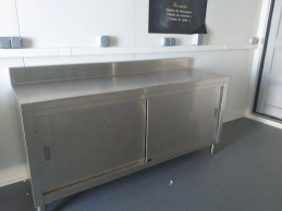 CONTENEDOR BAR 20 PIES MADERA