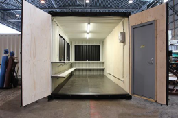 CONTENEDOR MARÍTIMO DE 6 METROS EQUIPADO PARA USO DE BAR/CAFETERÍA