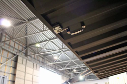 CONTENEDOR MARÍTIMO DE 6 METROS EQUIPADO PARA USO DE BAR/CAFETERÍA