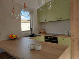 CASA BERYL SHADOW TURNER MALTA DE ROBLE