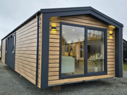 CASA EMERALD 12X4 MT