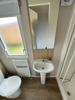 WILLERBY LINWOOD C1568