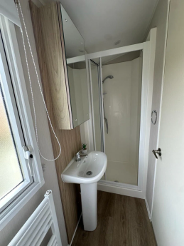 WILLERBY LINWOOD C1568