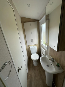 WILLERBY LINWOOD C1568