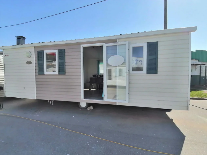 CASA MÓVIL TRIGANO T2 ( 1000 CM X 370 CM )