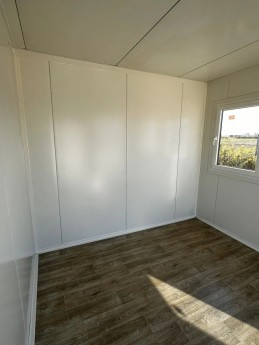 PABELLÓN COMERCIAL CONTENEDOR 3x3 OFICINA CASETA DE GUARDIA
