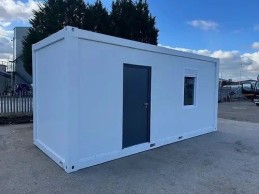 CONTENEDOR DE OFICINA ESTÁNDAR CON INODORO