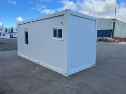 CONTENEDOR DE OFICINA ESTÁNDAR CON INODORO