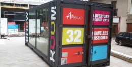 CONTENEDOR MARÍTIMO CONVERTIDO EN OFICINA DE VENTA