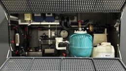 PISCINA DE POLIPROPILENO de 6,5 M x 2,5 M CON VENTANA DE PISCINA DE 4M