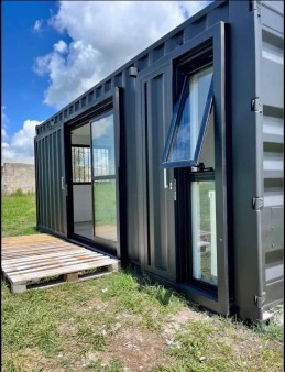 CASA CONTENEDOR PREFABRICADA